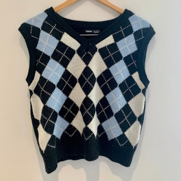 Brandy Melville Sweaters - Argyle Sweater Vest